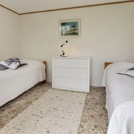 Holiday home Guthbrand - 900m From The Sea In Sealand By Interhome